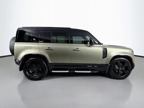 Certified 2023 Land Rover Defender 110 X-Dynamic SE AWD/4WD image 4