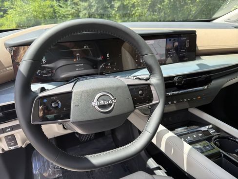 New 2026 Nissan Murano Platinum AWD/4WD image 17