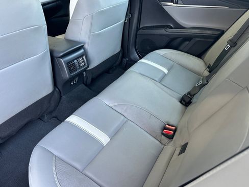 Certified 2025 Toyota Camry SE w/ Convenience Package AWD/4WD image 11