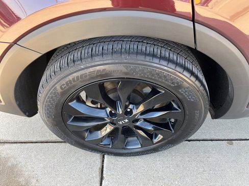 Used 2020 Kia Sorento EX image 10