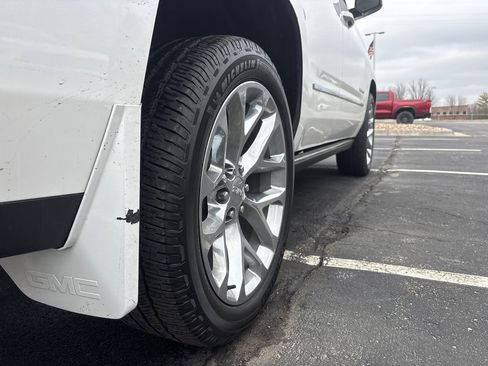 Used 2019 GMC Yukon Denali w/ Denali Ultimate Package image 5