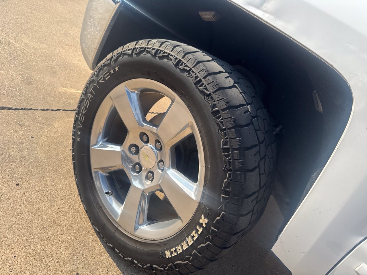 Used 2018 Chevrolet Silverado 1500 LT w/ Texas Edition RWD image 15