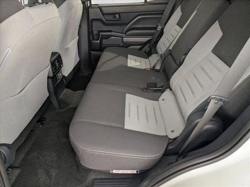 Used 2025 Toyota 4Runner 4WD image 17