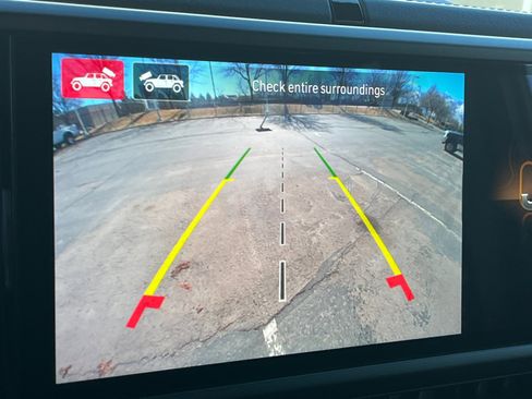 Used 2025 Jeep Wrangler Unlimited Rubicon w/ Steel Bumper Group image 22