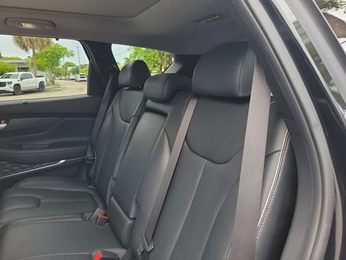 Used 2022 Hyundai Santa Fe Limited FWD image 12