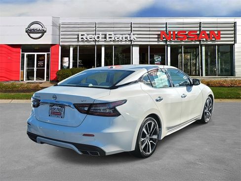 Certified 2023 Nissan Maxima SV w/ Floor Mat Group image 6