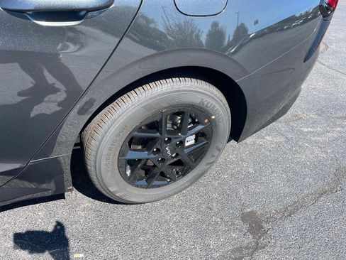 New 2025 Kia K5 LXS image 5