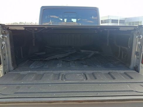 Used 2020 Jeep Gladiator Overland w/ Safety Group image 28