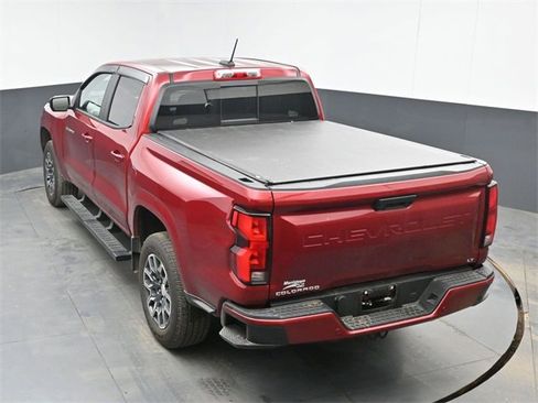 Used 2024 Chevrolet Colorado LT w/ LT Convenience Package III image 35