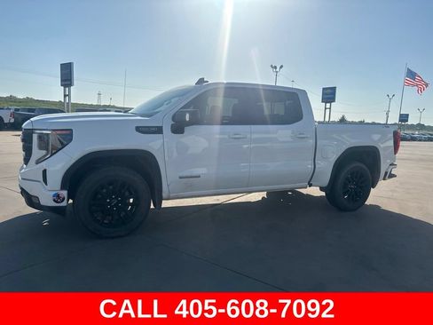 Used 2025 GMC Sierra 1500 Elevation w/ Elevation Premium Package AWD/4WD image 4