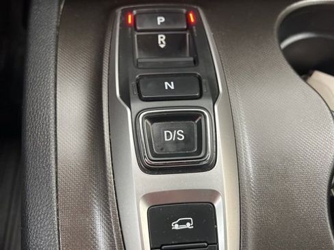 Used 2022 Honda Pilot TrailSport image 42