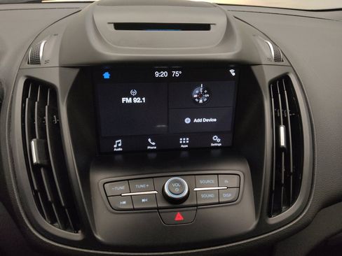 Used 2018 Ford Escape SE w/ SE Sync 3 Package AWD/4WD image 25