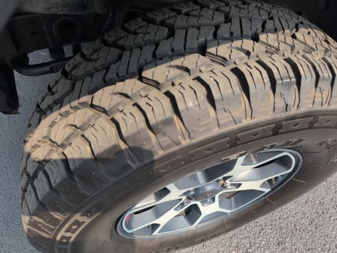 Used 2020 Jeep Wrangler Unlimited Rubicon AWD/4WD image 12
