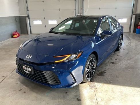 New 2026 Toyota Camry XLE image 3