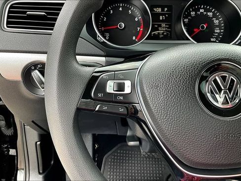 Used 2018 Volkswagen Jetta S w/ Cold Weather Package FWD image 13