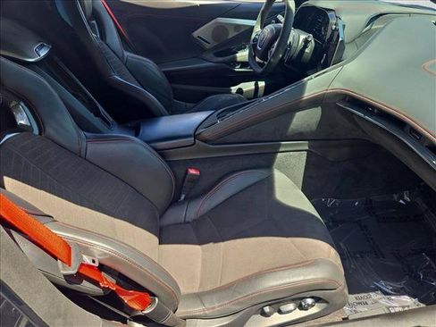 Used 2020 Chevrolet Corvette Stingray Premium Conv w/ 3LT Preferred Equipment Group RWD image 18