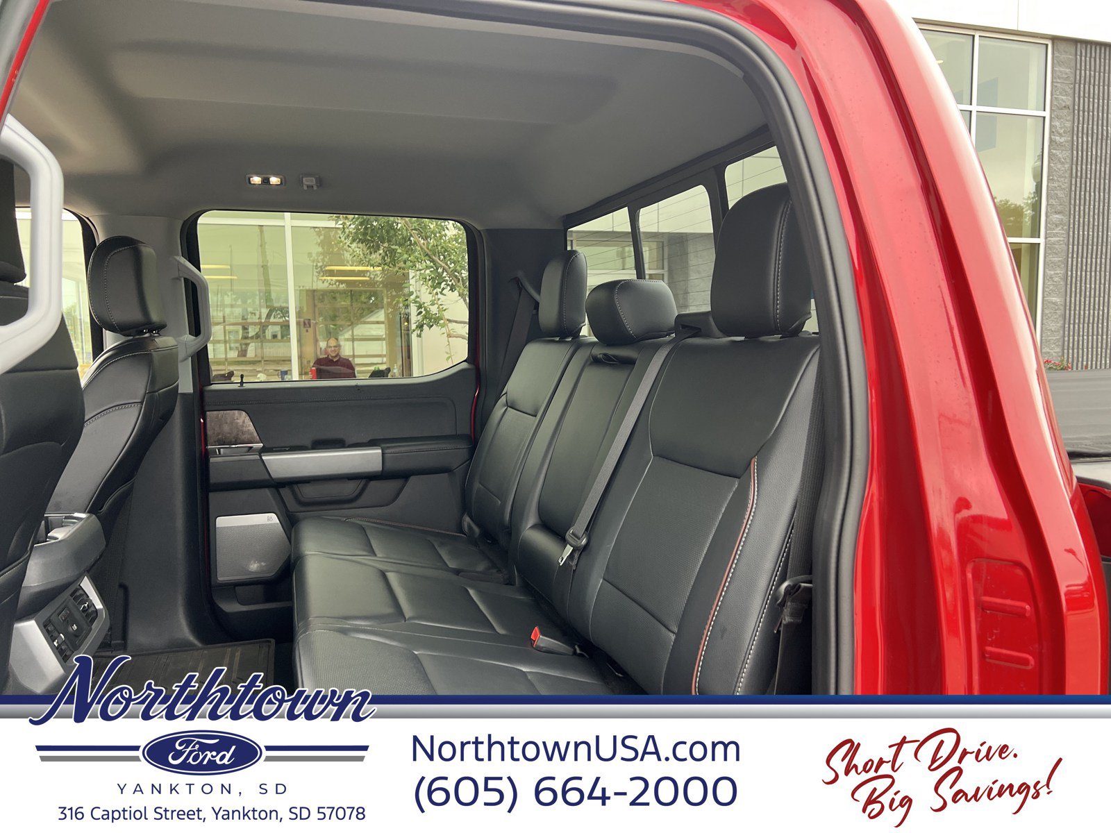 Used 2024 Ford F250 Lariat w/ Black Appearance Package AWD/4WD image 24