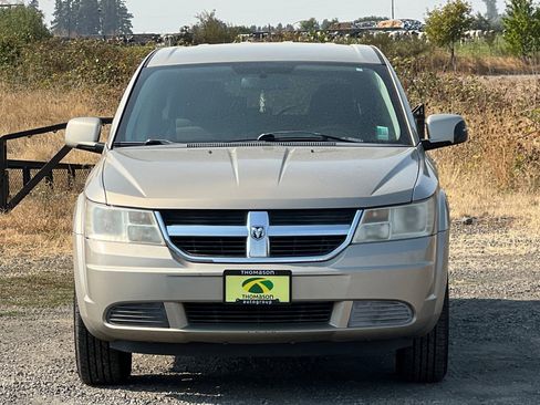 Used 2009 Dodge Journey SXT w/ Flexible Seating Group image 9