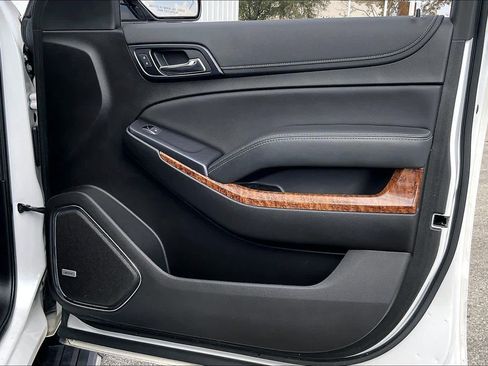 Used 2020 Chevrolet Tahoe Premier w/ Premier Plus Edition image 44