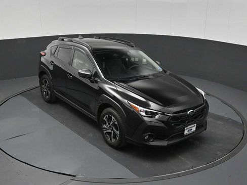 Used 2025 Subaru Crosstrek 2.5i Premium AWD/4WD image 17