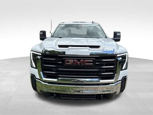 New 2026 GMC Sierra 3500 Pro w/ Convenience Package AWD/4WD image 2