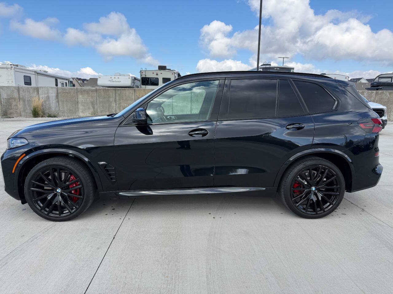 Used 2024 BMW X5 M60i w/ Climate Comfort Package AWD/4WD image 6