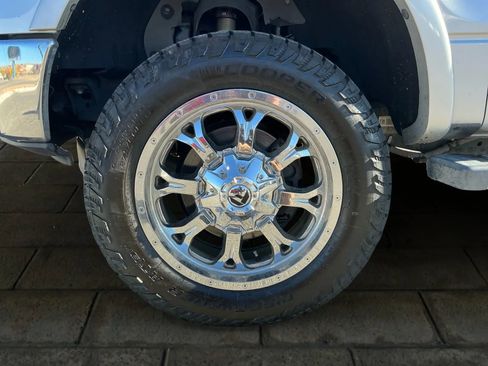 Used 2014 Ford F150 Lariat image 22