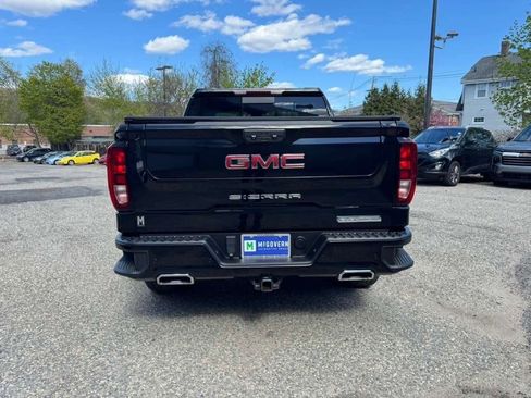 Used 2023 GMC Sierra 1500 Elevation w/ Elevation Premium Package AWD/4WD image 4
