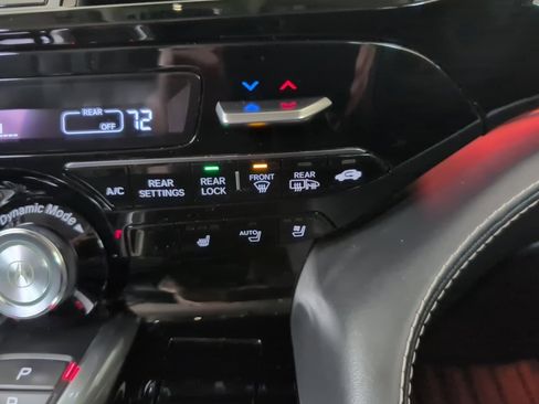 Certified 2023 Acura MDX SH-AWD w/ Advance Package image 28