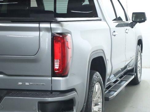 Used 2023 GMC Sierra 1500 Denali w/ Technology Package AWD/4WD image 45