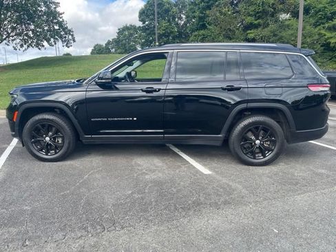 Used 2021 Jeep Grand Cherokee L Limited AWD/4WD image 2