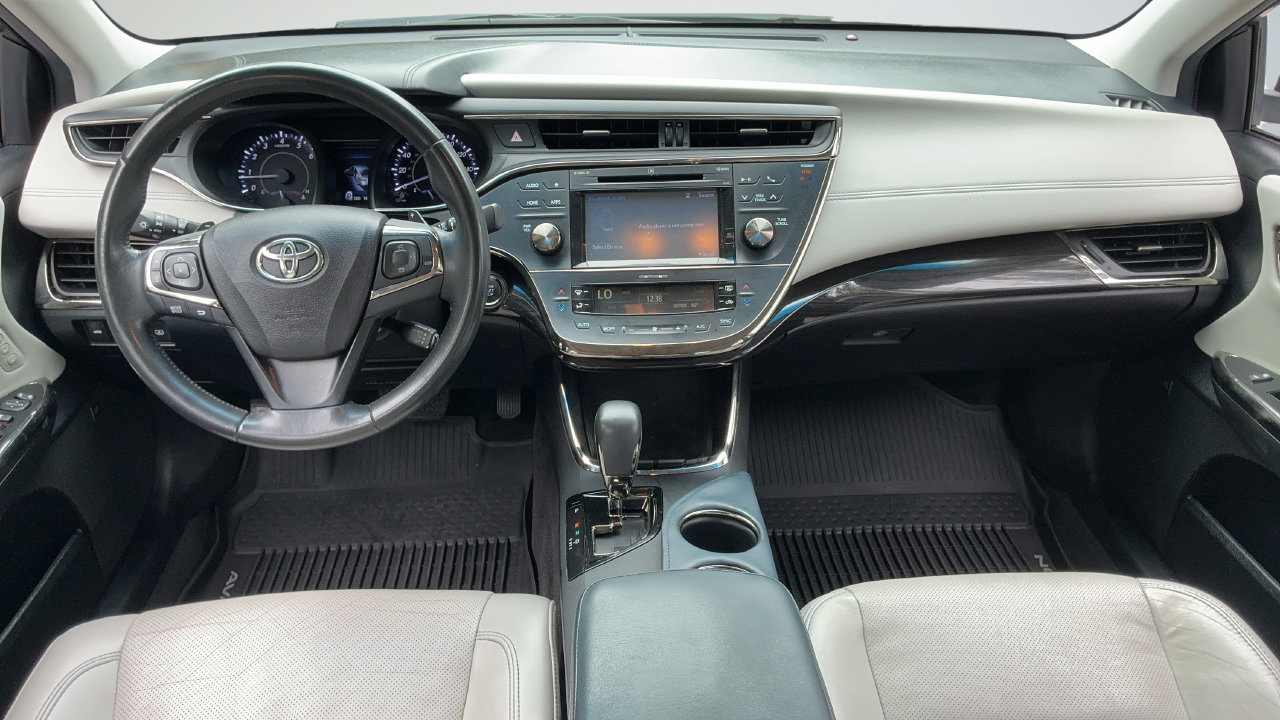 Used 2015 Toyota Avalon Limited FWD image 7