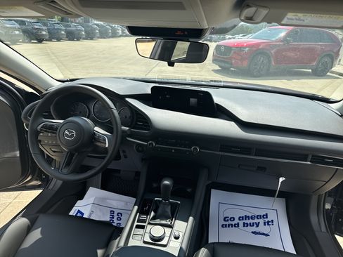 New 2026 MAZDA MAZDA3 2.5 S Sedan w/ Preferred Pkg FWD image 30