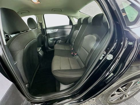 Used 2023 Kia Forte LXS w/ LXS Technology Package image 29