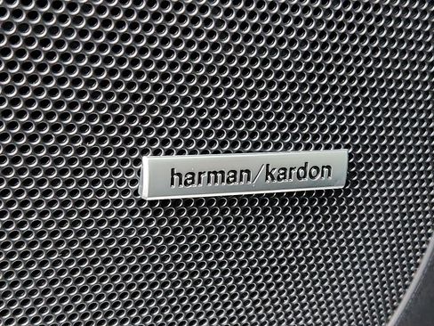 Used 2024 Subaru Ascent Limited w/ Technology Package image 28