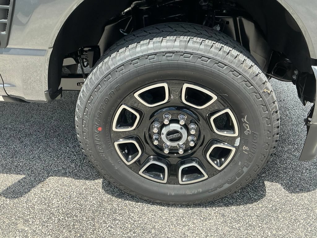 New 2026 Ford F350 Platinum AWD/4WD image 19