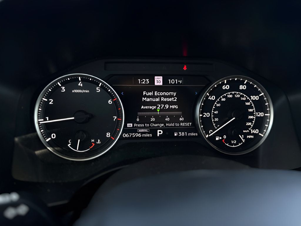 Used 2024 Mitsubishi Outlander SE Black Edition AWD/4WD image 15