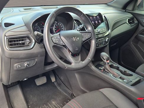 Used 2022 Chevrolet Equinox RS w/ Infotainment Package FWD image 21