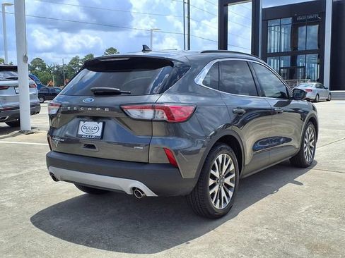 Used 2020 Ford Escape Titanium FWD image 2