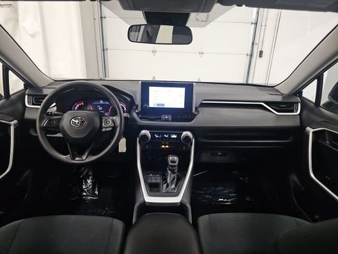 Certified 2024 Toyota RAV4 LE image 31