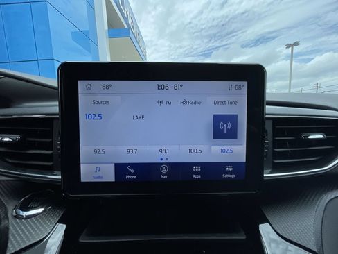 Used 2023 Ford Explorer ST-Line w/ Class IV Trailer Tow Package RWD image 14