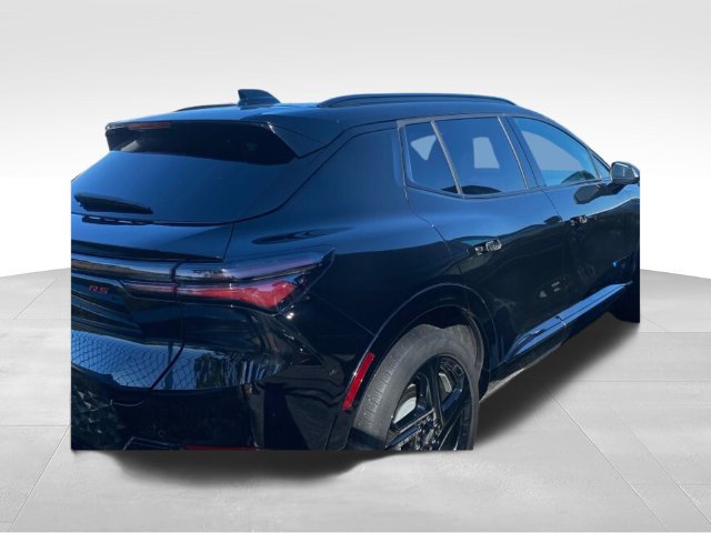 Used 2024 Chevrolet Equinox EV RS FWD image 2
