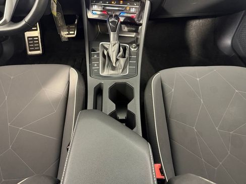 Used 2025 Volkswagen Jetta Sport FWD image 20