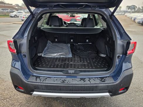 Certified 2023 Subaru Outback Limited image 13