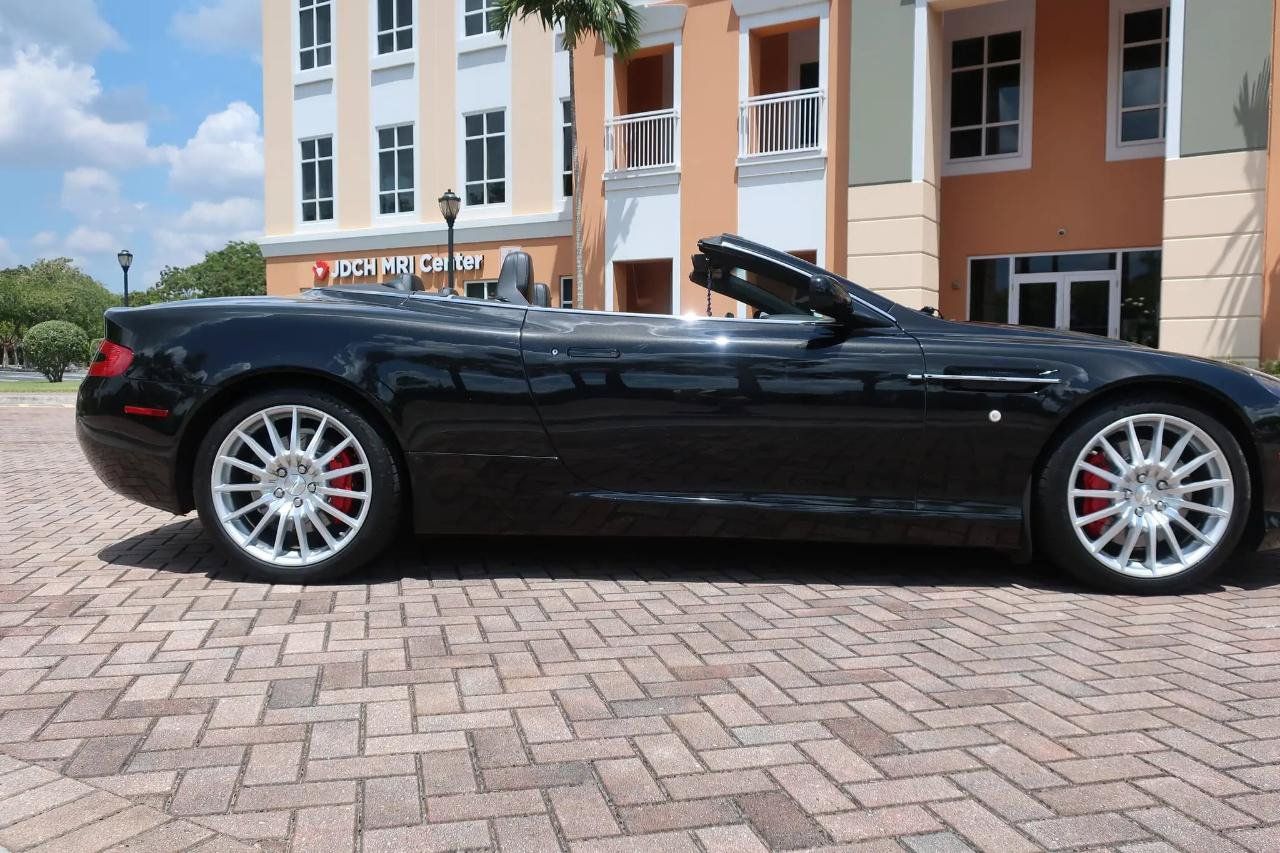 Used 2006 Aston Martin DB9 Volante RWD image 13