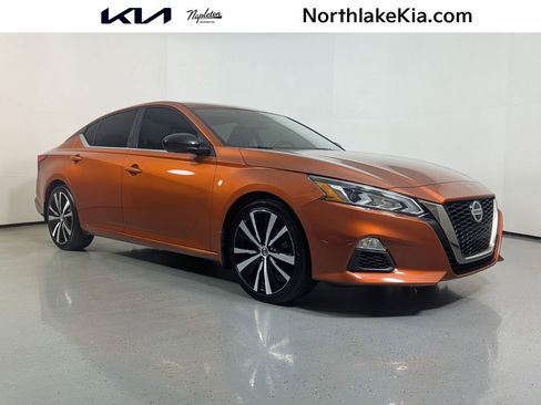 Used 2019 Nissan Altima 2.5 SR FWD image 1