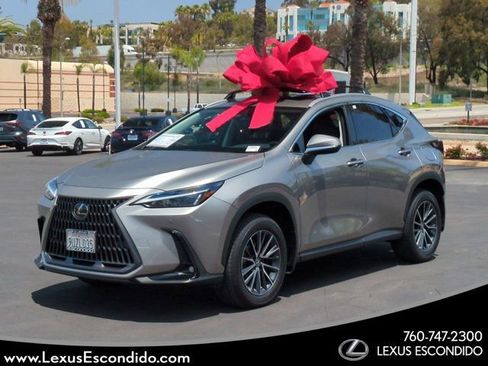 Used 2025 Lexus NX 350 AWD w/ Premium Package image 1