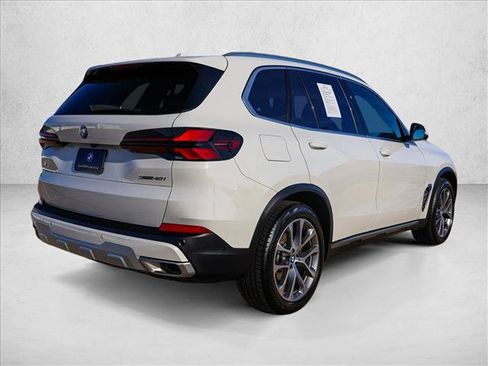 Used 2024 BMW X5 xDrive40i w/ Parking Assistance Package AWD/4WD image 5