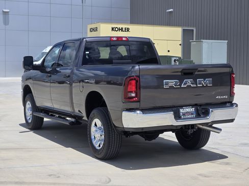New 2026 RAM 2500 Tradesman AWD/4WD image 4