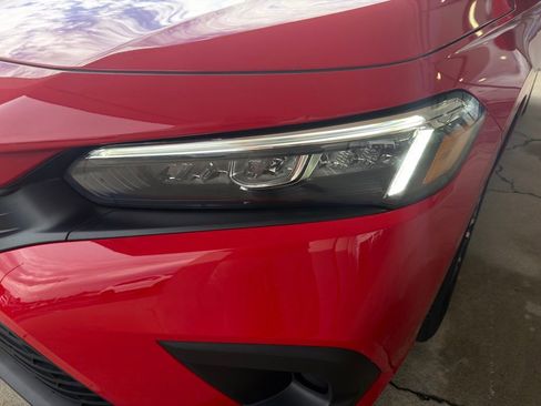 Certified 2023 Honda Civic EX image 9